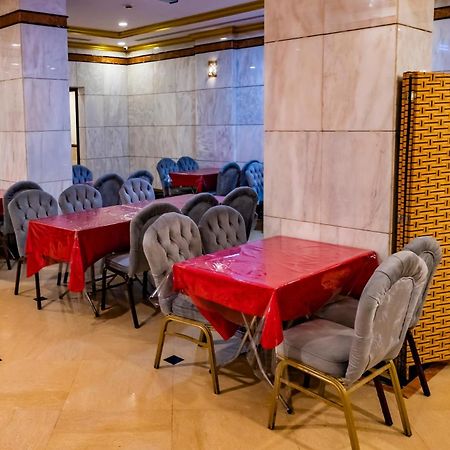 Hotel Al Mokhtara Diamond à Médine Extérieur photo
